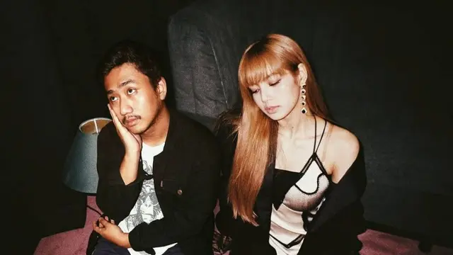 Foto editan bersama Lisa Black Pink (foto: Instagram/@farizsadad)