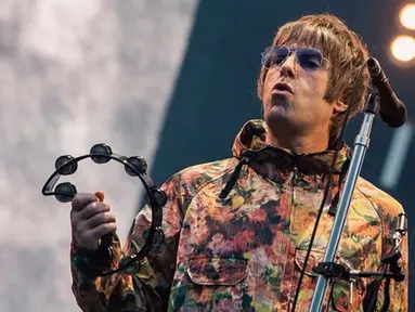 Aktif bermusik sejak tahun 1991, nama Liam Gallgher tak lagi asing bagi banyak masyarakat. Bahkan, namanya semakin populer karena menjadi vokalis dari grup band asal Inggris, Oasis. (Liputan6.com/IG/@liamgallagher)