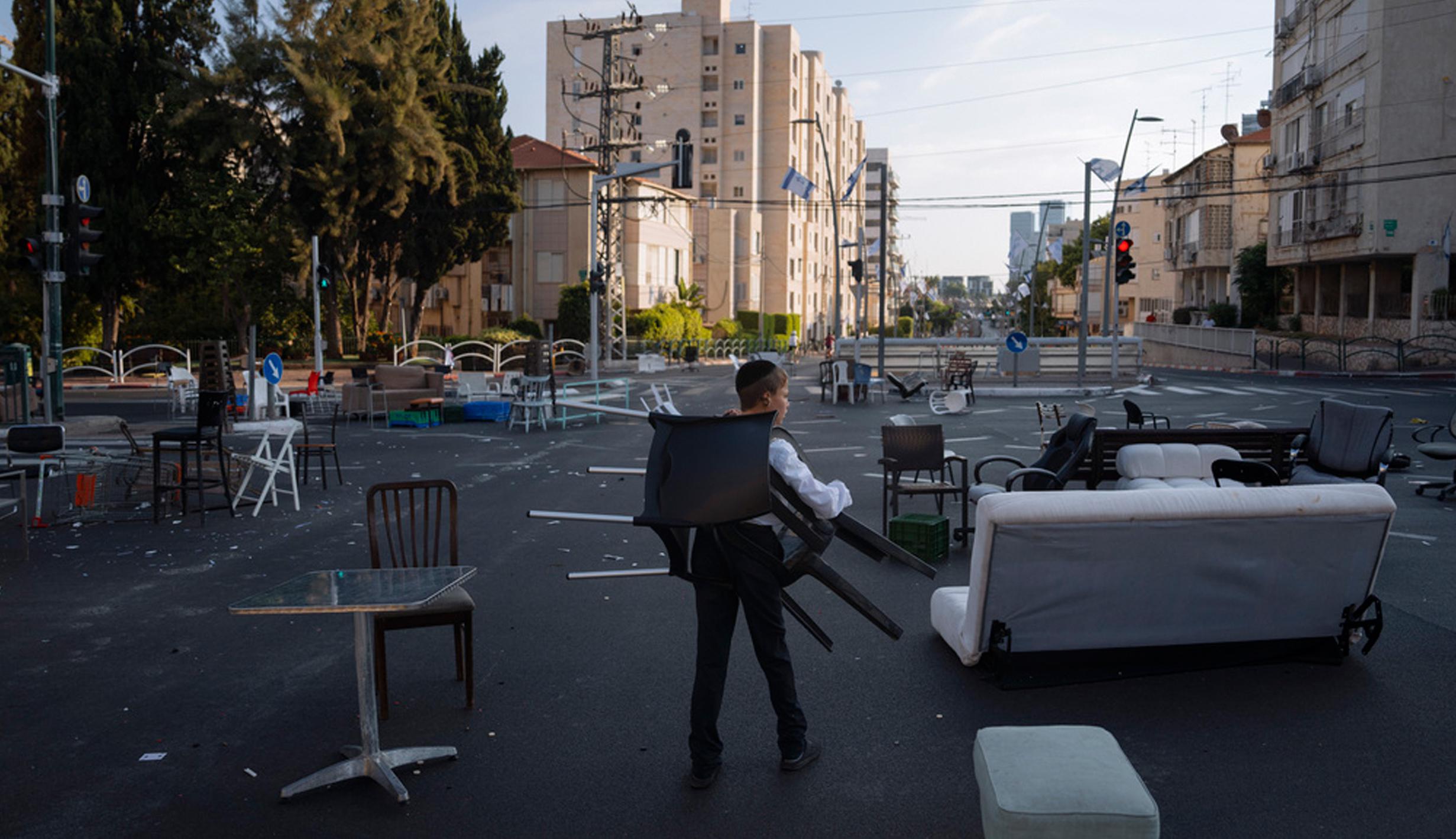 Umat Yahudi Israel Rayakan Hari Raya Yom Kippur, Aktivitas Hampir ...