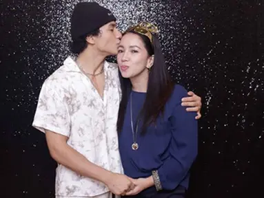 Jarang mengumbar kebersamaan dengan keluarga. Ternyata inilah sosok ibunda dari Jefri Nichol. (Liputan6.com/IG/junitalandrat)