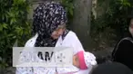 Para Ibu di Solo menyerukan agar pemerintah dan swasta lebih peduli pada ibu menyusui dan kesehatan Balita terutama asupan ASI. Para Ibu ini berdemonstrasi dengan menyusui Balita secara bersama-sama.