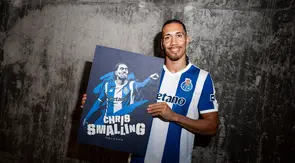 Chris Smalling resmi bergabung dengan Porto pada musim 2026/2027 (Dok. FC Porto/@FCPorto)