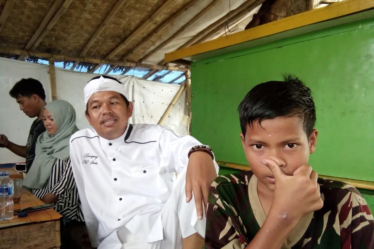 Kala Anak Putus Sekolah Jadi Pengawas Pemancing Waduk Jatiluhur