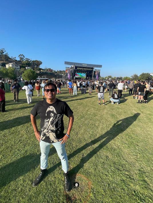 Soleh Solihun saat berada di Amerika Serikat bareng The Prediksi. (Foto: Instagram/solehsolihun)