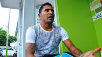 Beto Goncalves Naik Ojek Ngebut di Jalanan Kota Malang