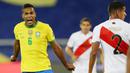 Empat gol Brasil masing-masing dicetak oleh Alex Sandro (12), Neymar (68), Everton Ribiero (89) dan Richarlison (93). (AP/Silvia Izquierdo)