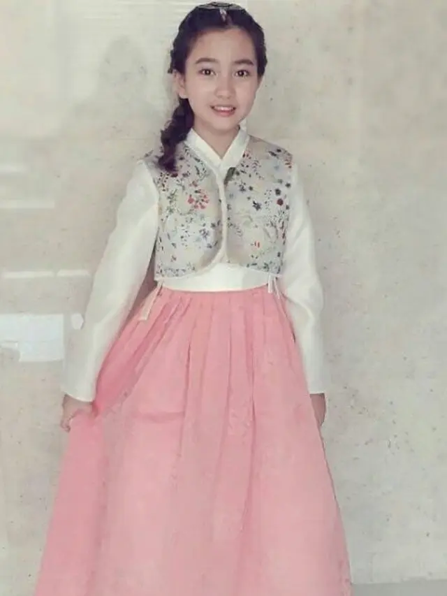 6 Potret Terbaru Kal So-won, Pemeran Ye-seung di Miracle in Cell No. 7