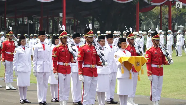 [Bintang] Terpilih Jadi Pembawa Baki, Ini Profil Tarrisa Maharani Dewi, Paskibraka dari Jawa Barat