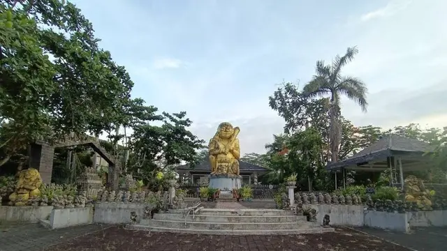 Potret Patung Arca (Sumber: kabartulungagung.com)