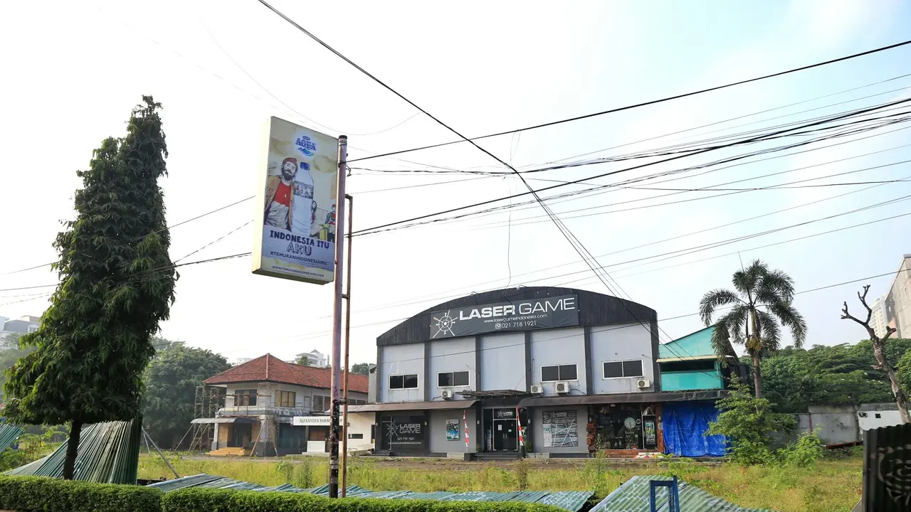 10 Foto Kemang, Daerah Elit yang Hampir Tenggelam karena Banjir