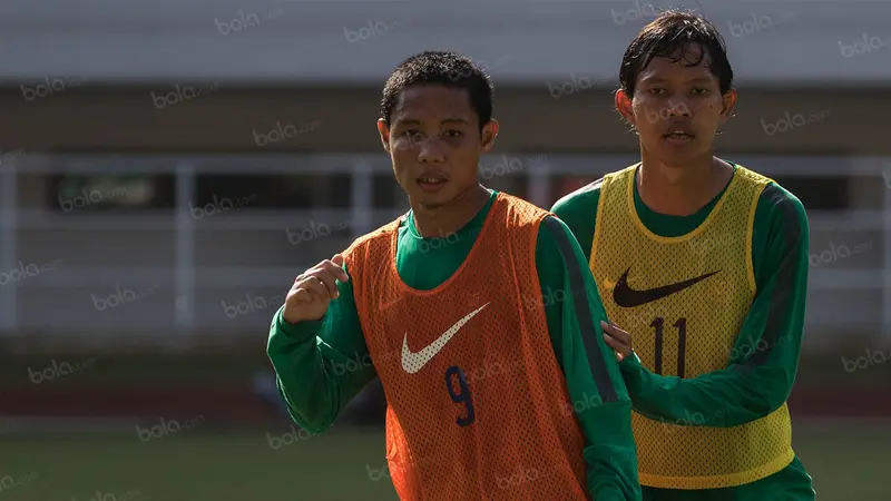 Evan Dimas