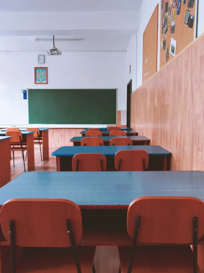 Perusahan Furnitur di AS Ciptakan Meja Sekolah Anti Peluru, Buntut Kasus Penembakan Massal