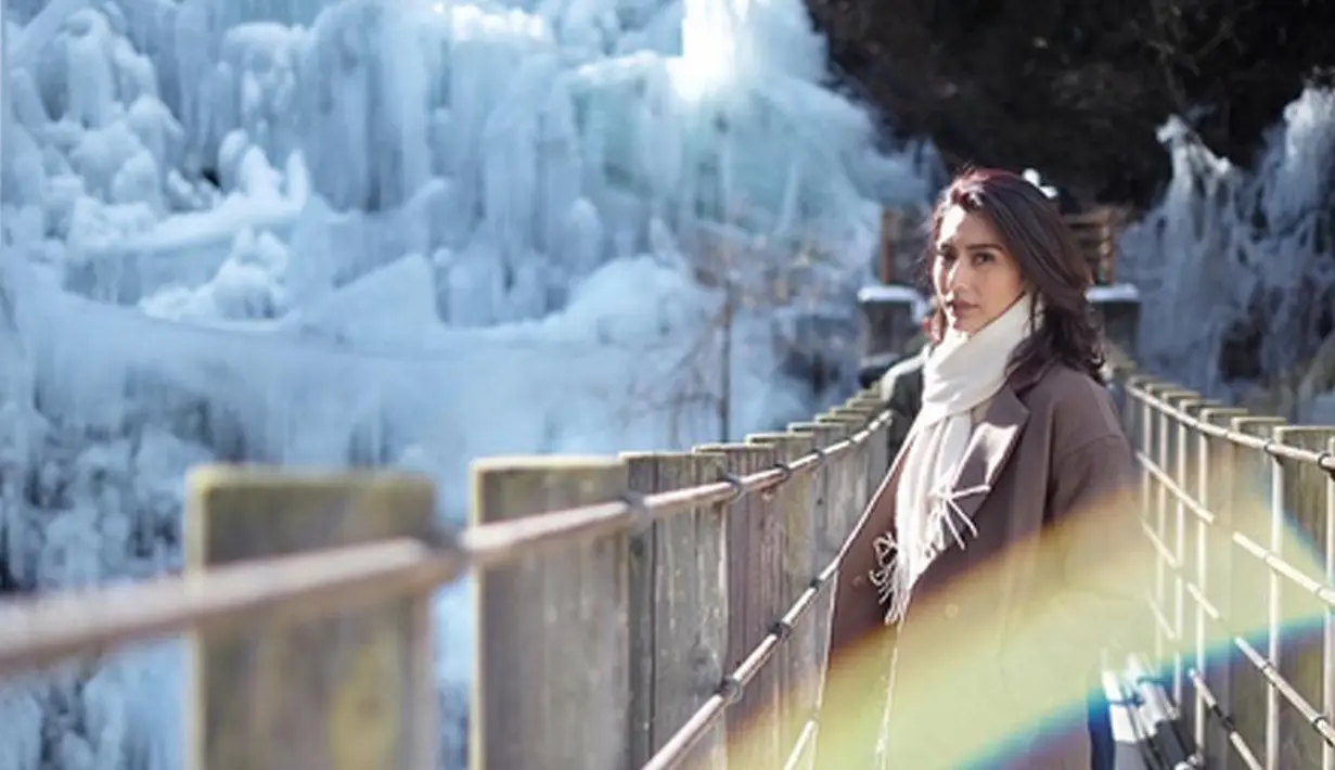 Foto-foto dan kata-kata indah yang terlihat di akun Instagram Tyas tentu saja menuai banyak komentar dari netizen. Tak sedikit yang mendoakan hubungannya dengan kekasih, namun ada juga yang merasa iri dengan momen tersebut. (Instagram/tyasmirasih)