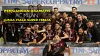 Video perjuangan dramatis AC Milan untuk meraih gelar juara Piala Super Italia 2016 kontra Juventus, Jumat (23/12).