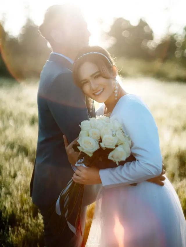 7 Potret Prewedding Masayu Clara dan Qausar Harta, Tampil Serasi
