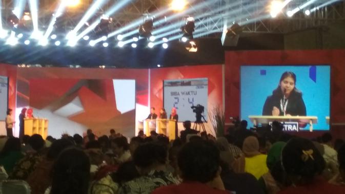 Para mahasiswa mengikuti debat konstitusi MPR 2019 yang bertemakan masa jabatan presiden. (Liputan6.com/Moch Harun Syah)
