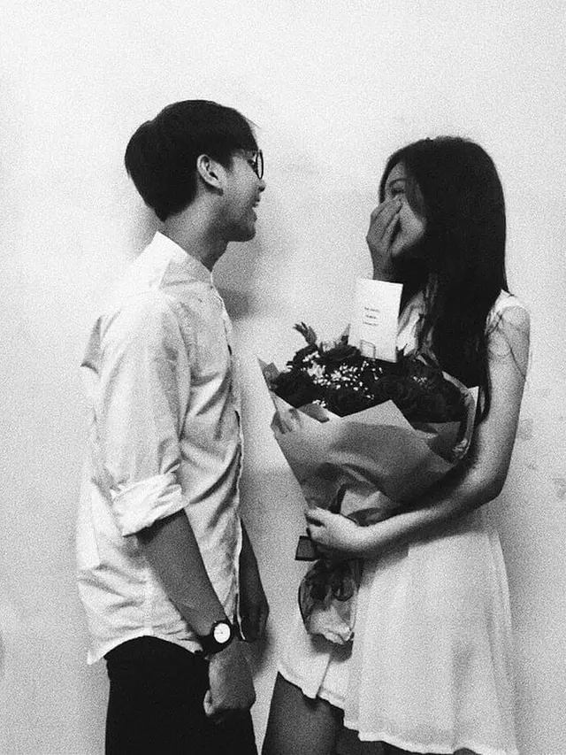 Punya Pacar kayak Dilan? Ini 7 Hal yang Pasti Kamu Rasakan