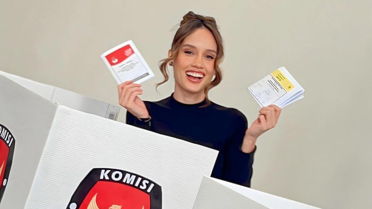 Potret 6 Artis saat Nyoblos Duluan di Luar Negeri, Tetap Ikut Pesa Demokrasi