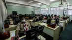 Suasana pelaksanaan Asesmen Nasional  Berbasis Komputer (ANBK) 2021 di SMK 15, Jakarta, Rabu (22/9/2021). ANBK  SMK  digelar 20-23 September 2021 dengan mematuhi protokol kesehatan dan ANBK merupakan pengganti Ujian Nasional (UN). (Liputan6.com/Johan Tallo)