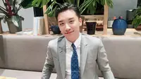 "Setelah membeli tanha di sekitar dan menaikan pinjaman dengan kenalan, uangnya terikat selama bertahun-tahun, hatiku dan pikiranku jadi berat," tuturnya. (Foto: instagram.com/seungriseyo)