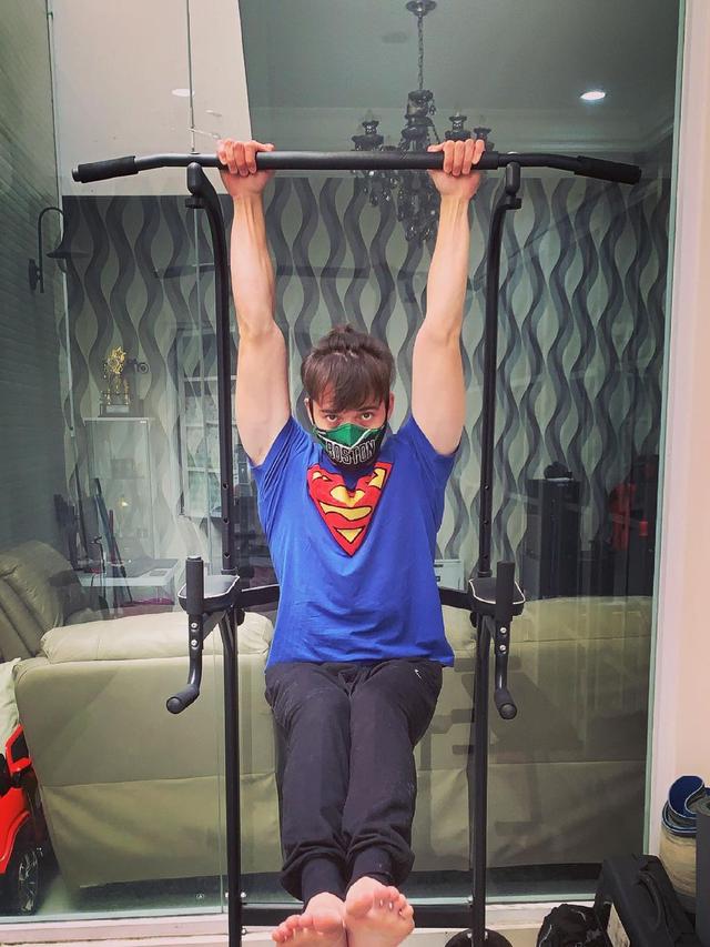 Makin Kekar, Ini 6 Potret Stefan William saat Olahraga