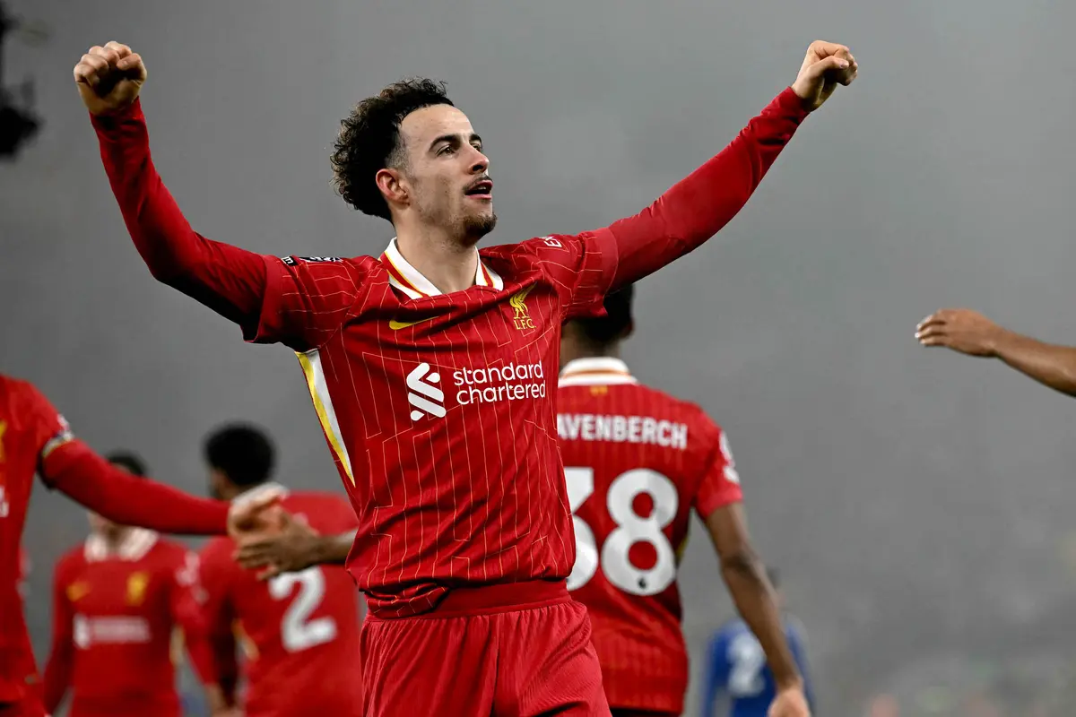 Bekuk Leicester City, Liverpool Nyaman di Puncak Klasemen
