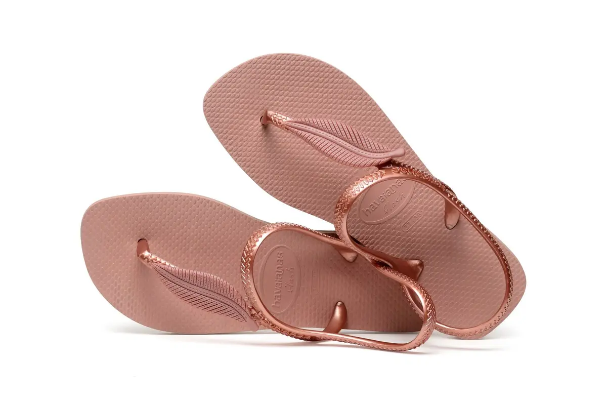 Sandal untuk liburan saat Imlek