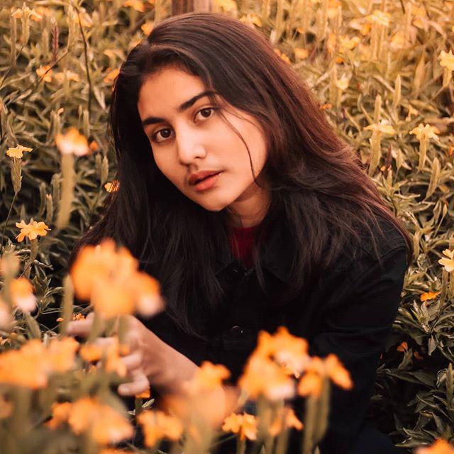 Terpaut Usia Tujuh Tahun, Ini 6 Potret Bianca Anak Sambung Qory Sandioriva