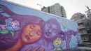 Mural terlihat selama Festival Mural Vancouver di Vancouver, British Columbia, Kanada, 20 Agustus 2020. Festival tahunan tersebut menampilkan lebih dari 60 karya seni publik yang diresmikan di sembilan lokasi seluruh kota. (Xinhua/Liang Sen)