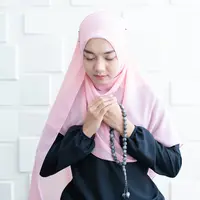 Keutamaan shalawat./Copyright shutterstock.com/g/November27