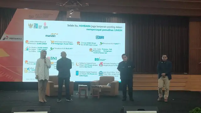 Acara Halalbihalal Ikatan Alumni (IKA) Unpad di Aula Graha Sanusi Hardjadinata, Kampus Iwa Kusumasumantri, Jalan Dipatiukur, Kota Bandung, Minggu (3/7/2022).