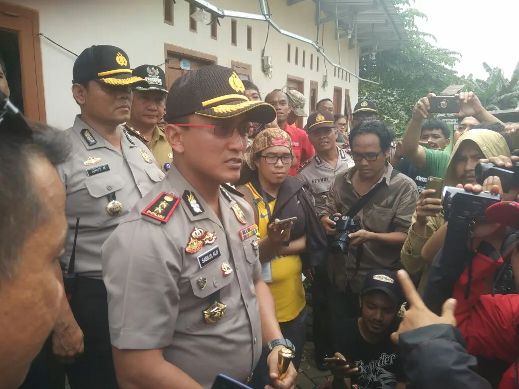 Sejoli yang diduga mesum di dalam kontrakan di Kelurahan Sukamulya, Cikupa Kabupaten Tangerang