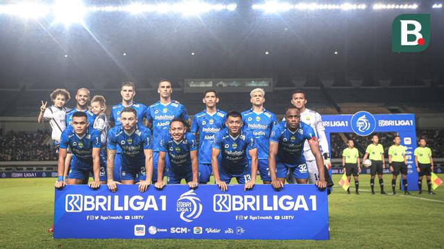 Persib Bandung vs Dewa United - BRI Liga 1 2023/2024