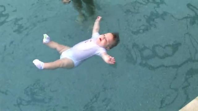 Tak Diawasi Saat Berenang Balita Ini Nyaris Tewas Tenggelam Citizen6 Liputan6 Com