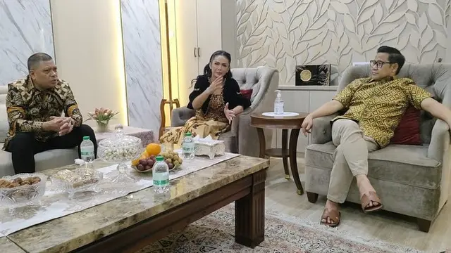 Krisdayanti dan Raul Lemos