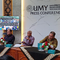 Ketua PP Muhammadiyah, Busyro Muqoddas bersama dan Rektor UMY, Achmad Nurmandi (Kanan) saat press conference bencana sumatera. (Liputan6.com/Kukuh Setyono)