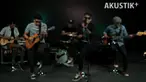 Akustik Plus kali ini menyuguhkan band The Papa yang meramu ska dengan unsur etnik khas Indonesia. Seperti apa? Simak aksi mereka!