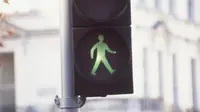 Riset: Lampu Penyebrangan untuk Pejalan Kaki Terlalu Cepat