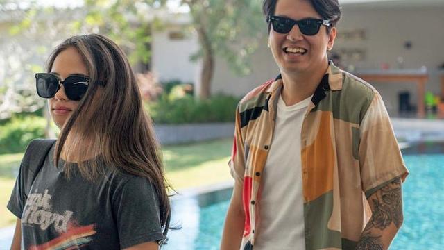 Perankan Suami Istri, Ini 6 Momen Kebersamaan Aurora Ribero dan Kevin Julio