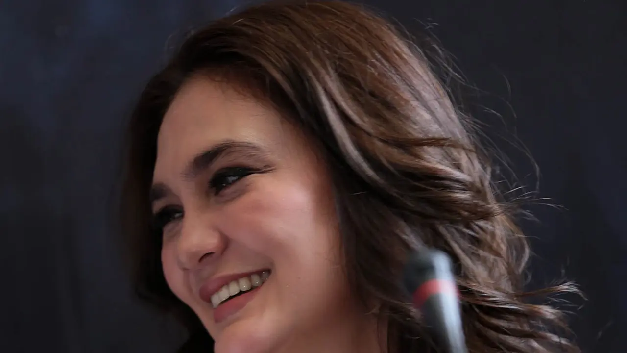 [Bintang] Luna Maya
