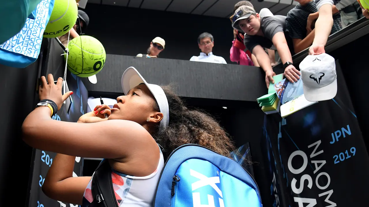 Berburu Tanda Tangan Naomi Osaka di Australia Terbuka