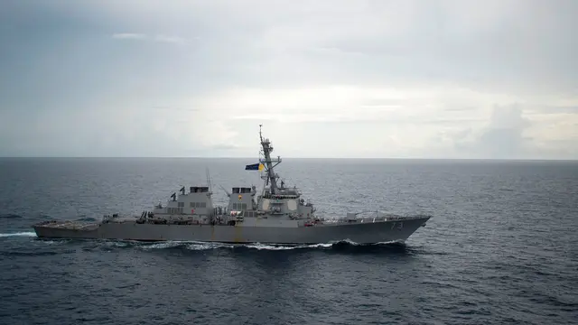 Kapal perusak milik Angkatan Laut AS USS Decatur (AFP/PETTY OFFICER 2NDCLASS DIANA QUI)