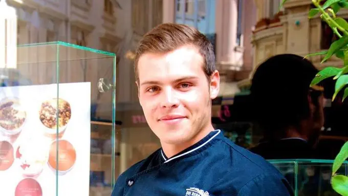 [Bintang] Amaury Guichon