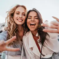 Ilustrasi Teman/https://www.shutterstock.com/Look&nbsp;Studio