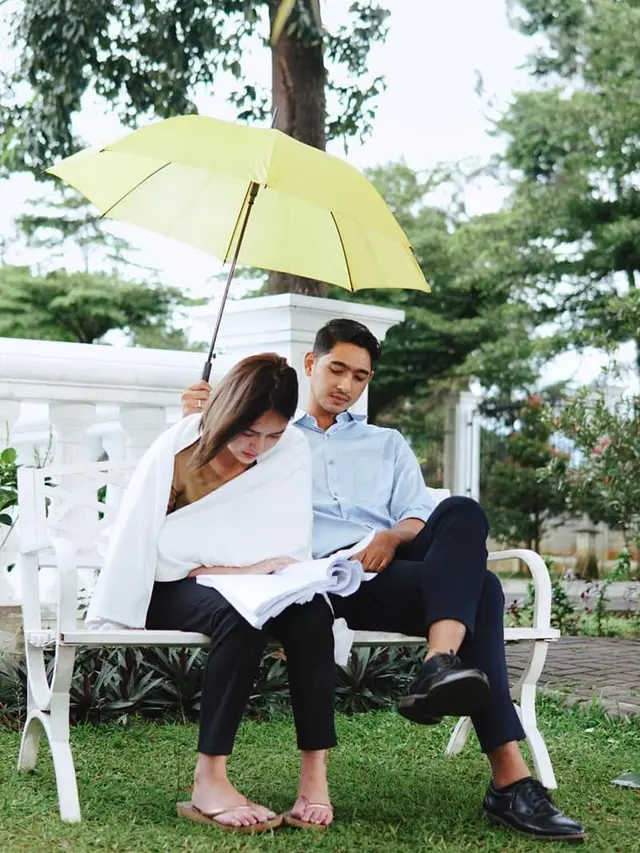 Berperan Suami Istri, Ini 6 Momen Kedekatan Amanda Manopo dan Arya Saloka