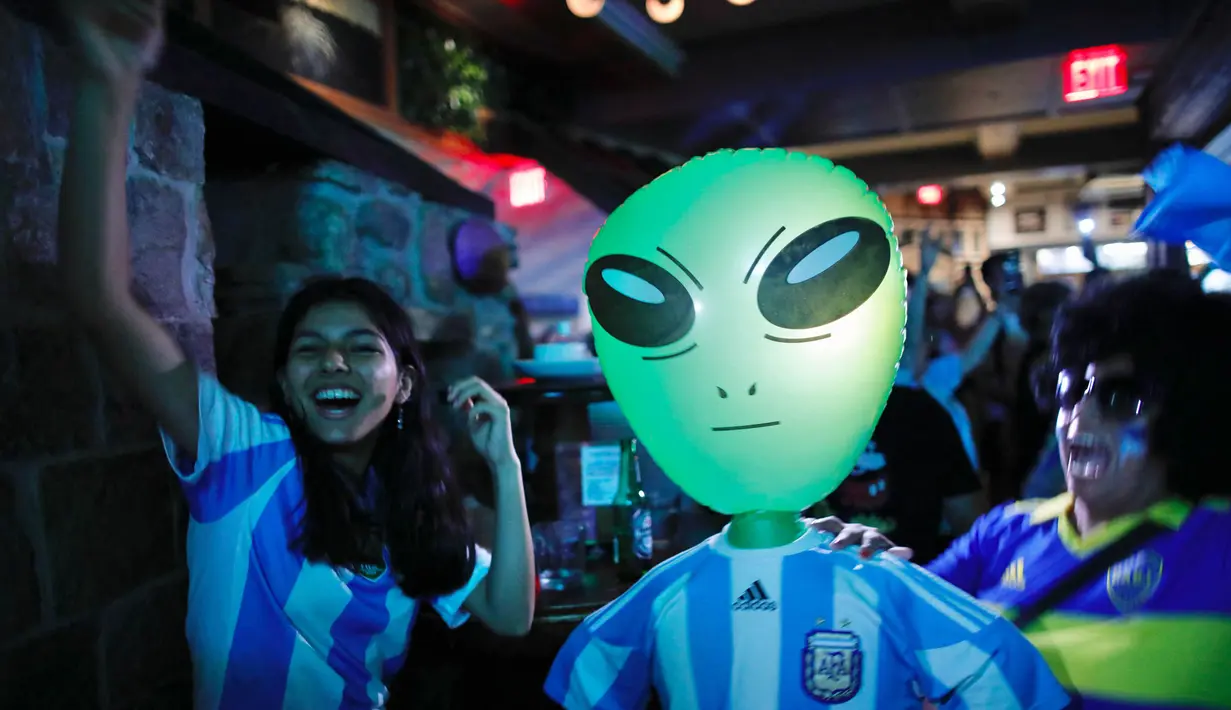 Di final, Albiceleste menunggu pemenang antara Timnas Uruguay atau Kolombia. (Kena Betancur/AFP)