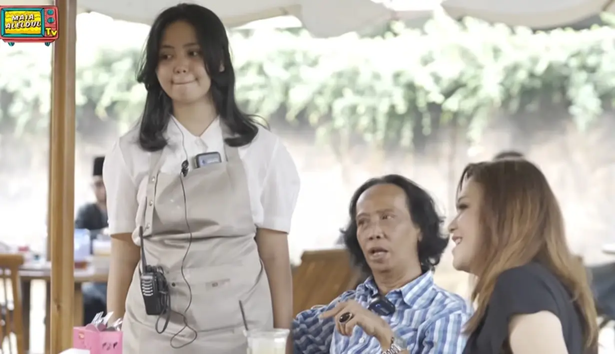 Wanita yang dipanggil Harley itu tak mengikuti dunia entertainmen seperti sang ayah. Harley lebih suka memasak dan sekolah di tata boga. Mandra memiliki tiga anak perempuan dan dua laki-laki yang merupakan anak keempat dan lima. [Youtube/MAIA ALELDUL TV]
