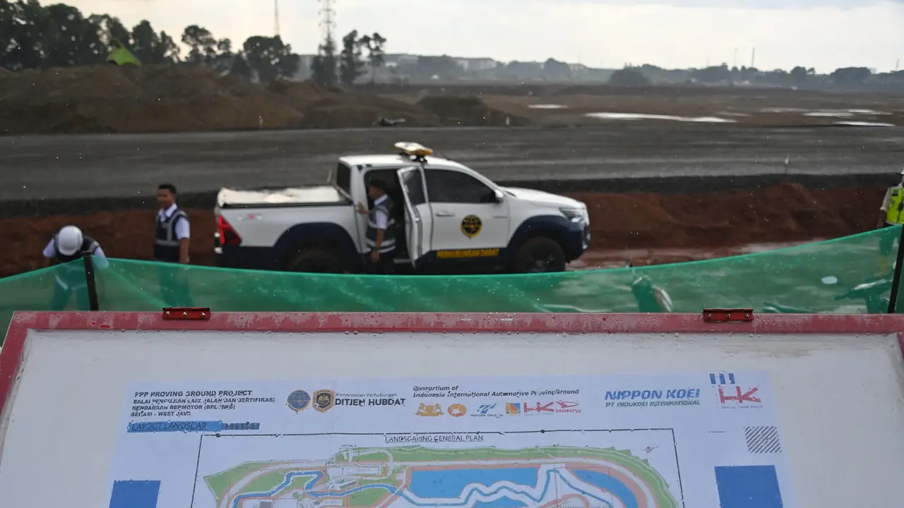 Pembangunan Pusat Pengujian dan Sertifikasi Kendaraan Bermotor atau Proving Ground Bekasi. (Foto: Kementerian Perhubungan)