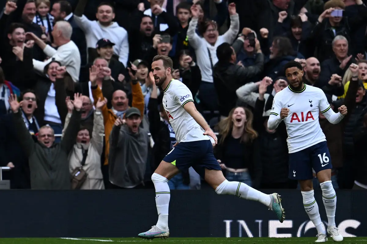 Harry Kane - Tottenham Hotspur - Liga Inggris