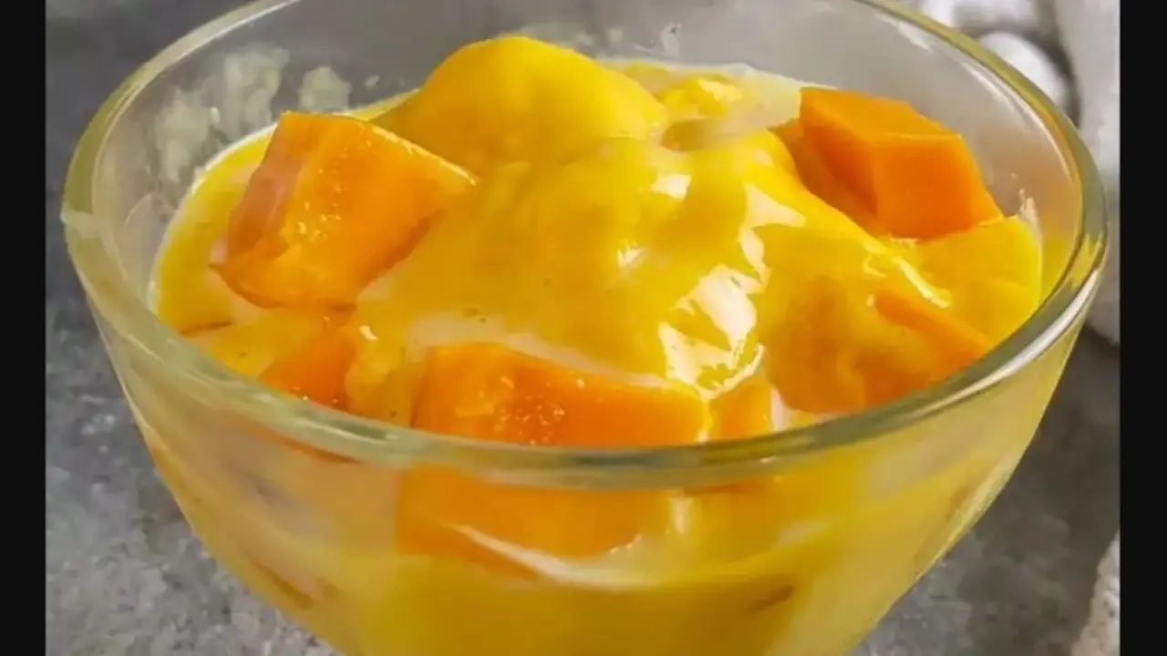 Mango Bingsu berbahan mangga.